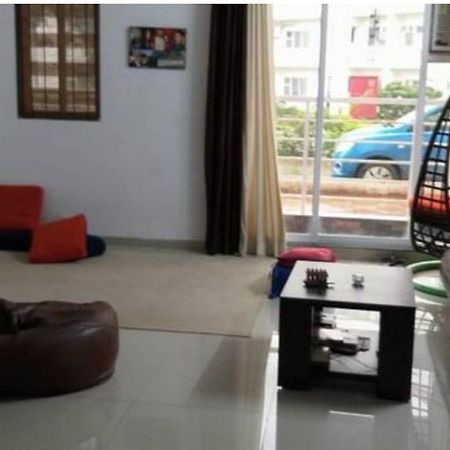 Marigold Stay Jambhulpāda Dış mekan fotoğraf