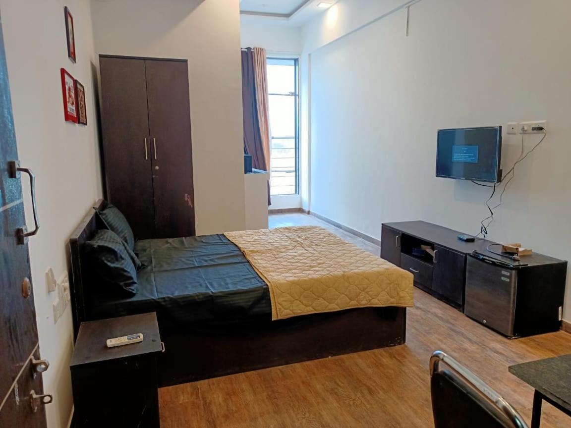 Marigold Stay Jambhulpāda Dış mekan fotoğraf