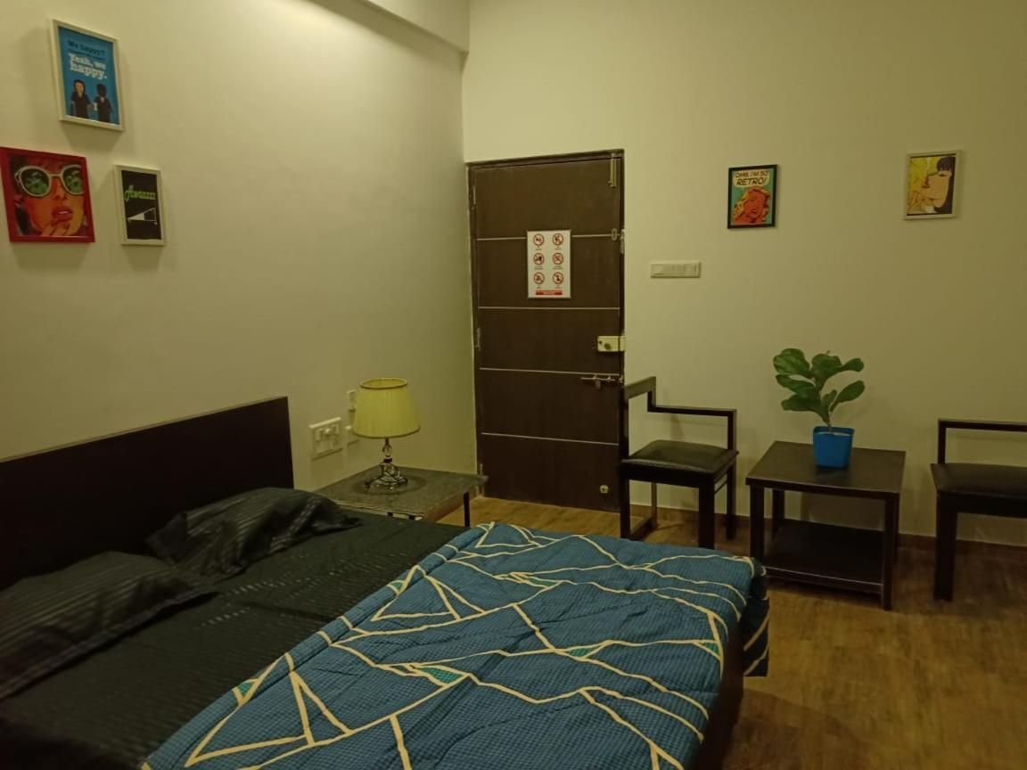 Marigold Stay Jambhulpāda Dış mekan fotoğraf