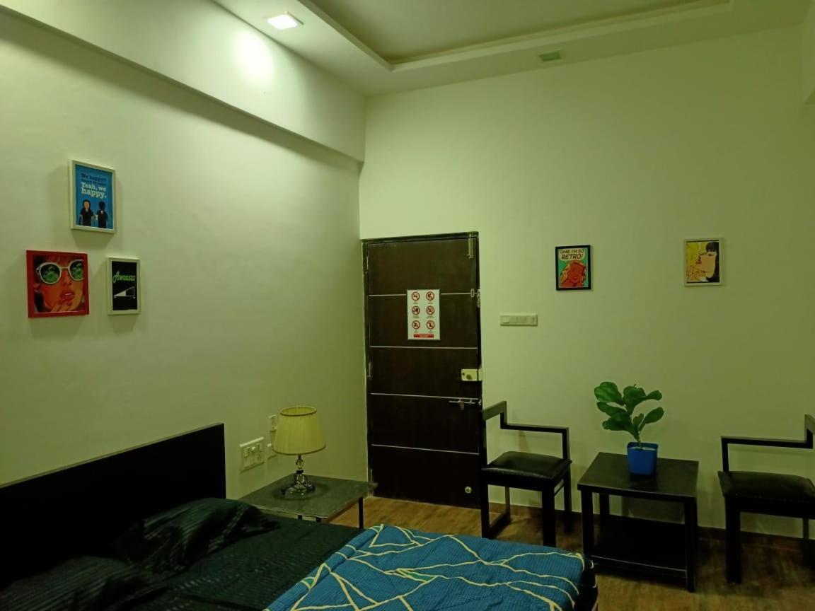 Marigold Stay Jambhulpāda Dış mekan fotoğraf